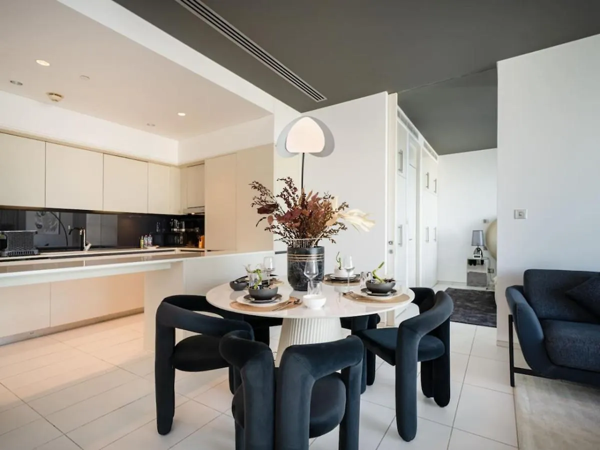 Luxury 1-Bed Difc Stay - City Views In A Prime Area Dubai