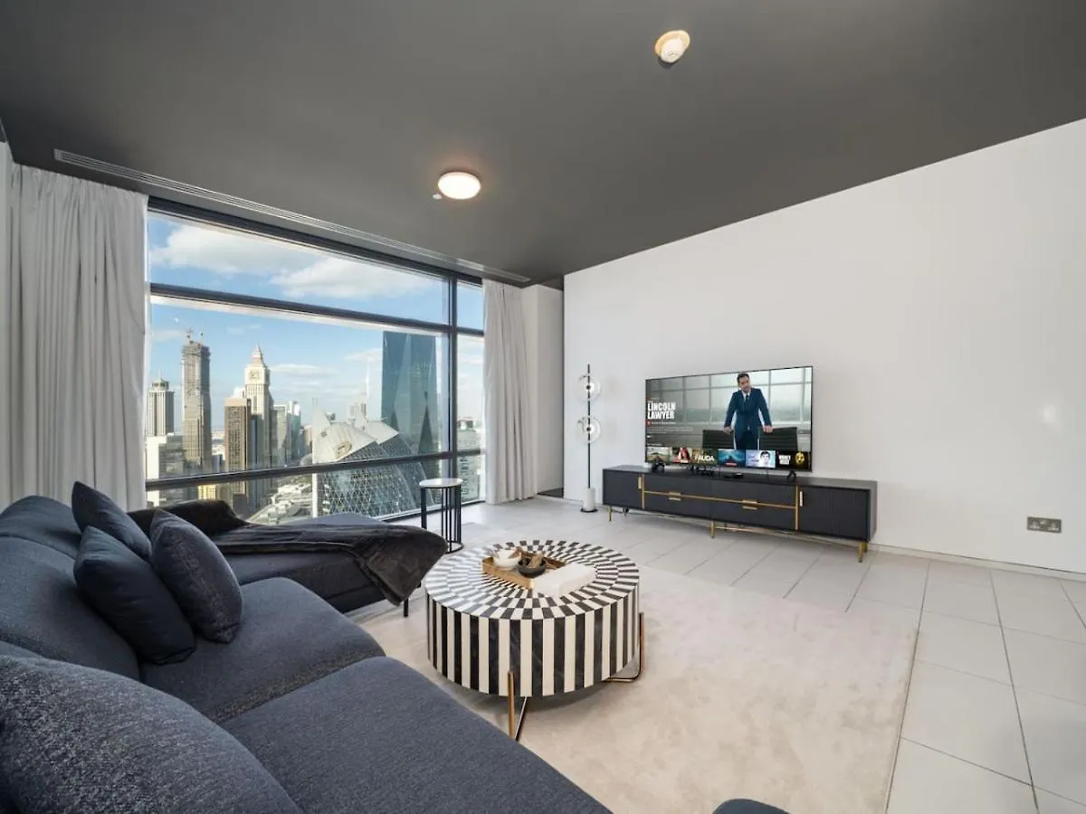 Luxury 1-Bed Difc Stay - City Views In A Prime Area Dubai Apartment